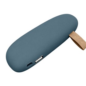 PB_Small_stone Универсальное зарядное устройство power bank в форме камня. 2600MAH. Темно-синий (чистый хлястик)